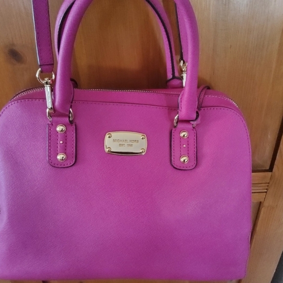 Mk Purse large new - Picture 8 of 8